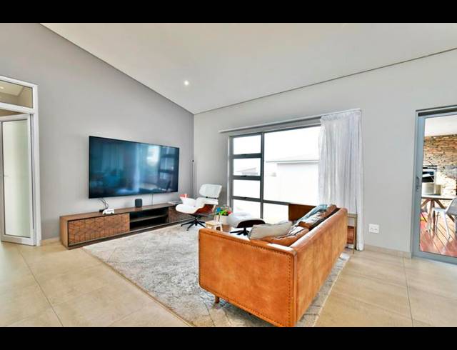 3 BEDROOM HOUSE FOR SALE IN EYE OF AFRICA